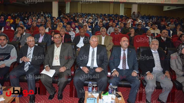 محافظ الوادي الجديد
