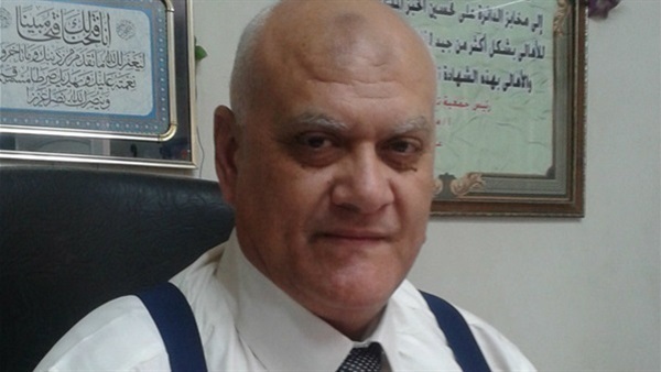 هشام كامل وكيل وزارة