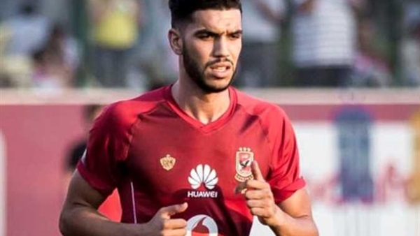 وليد ازارو لاعب الاهلي