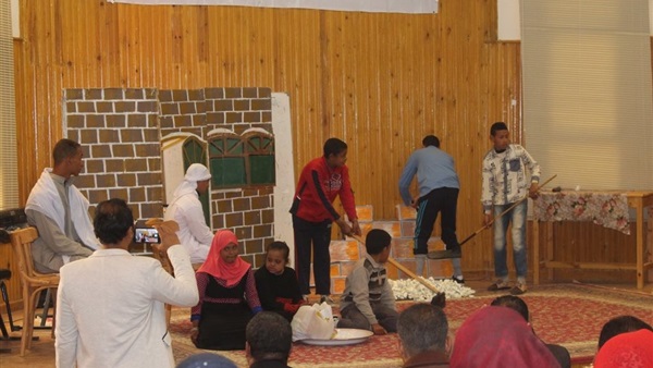 جانب من المهرجان