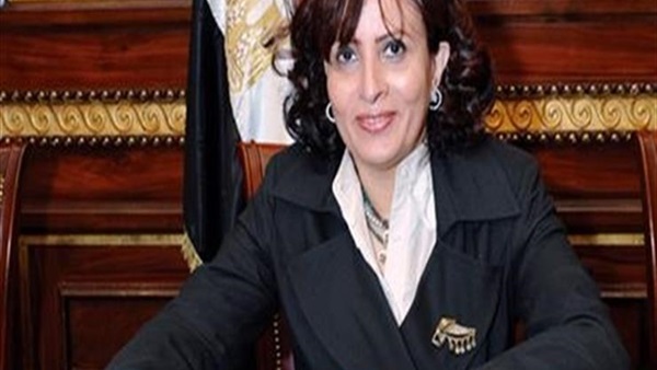 عزة العشماوى