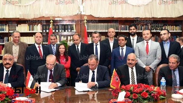 اجتماع الخطيب مع
