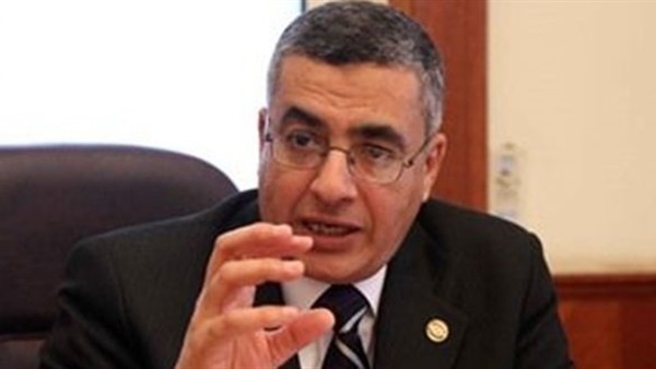  الدكتور علي حجازي