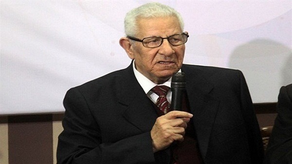 مكرم محمد احمد 