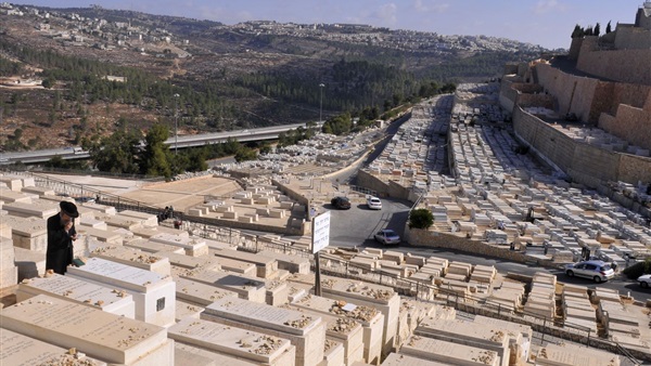 قبور المستوطنات بالضفة