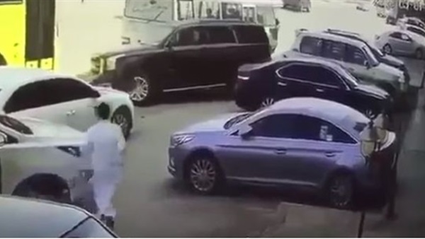 طفلان نجا بأعجوبة