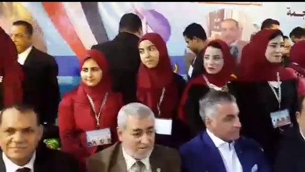 حملة كلنا معاك من