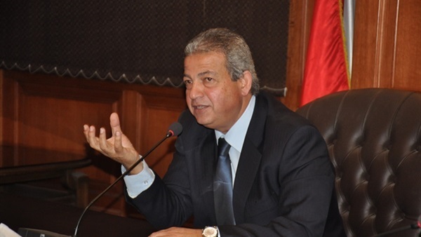 خالد عبدالعزيز