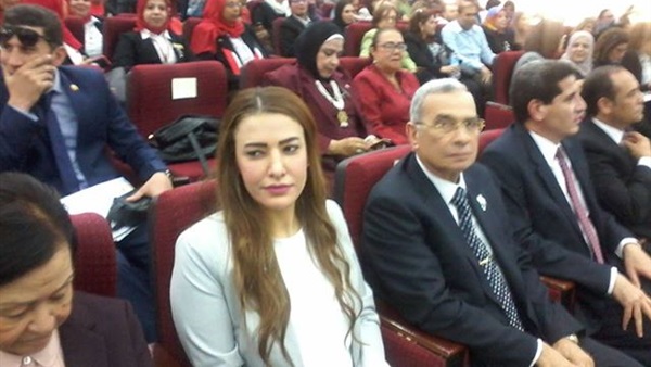 رفعت قمصان