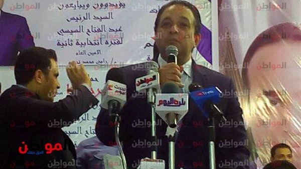 علاء عابد