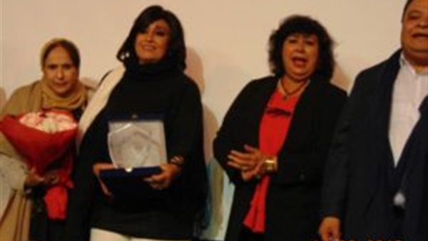 وزير الثقافة خلال