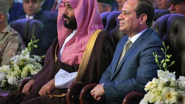 أول صلاة جمعة داخل