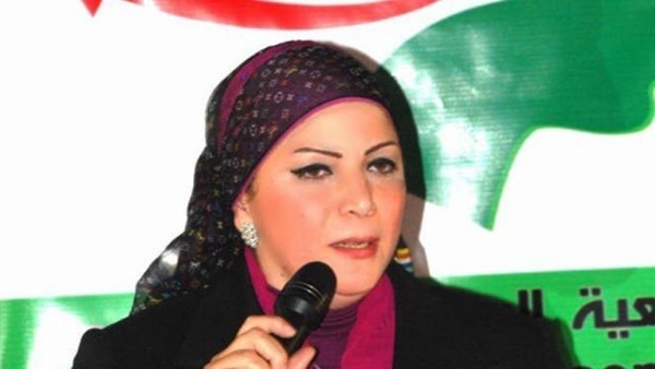 منال العبسي