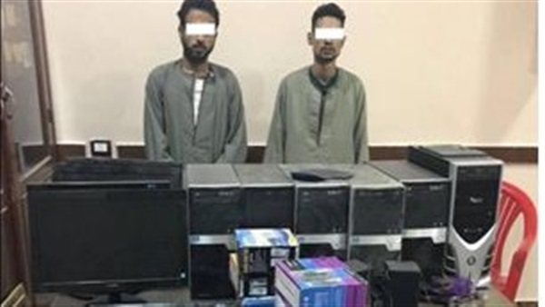 المتهمين بالمضبوطات