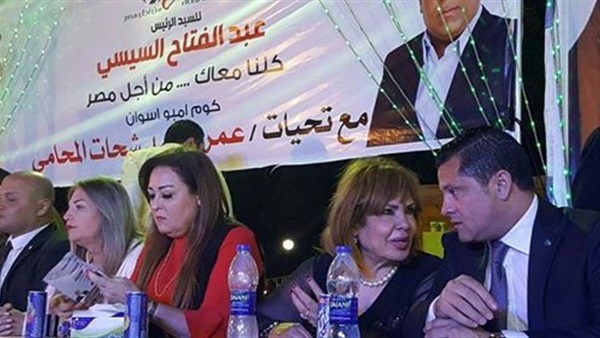 فنانون على خطى الرئيس