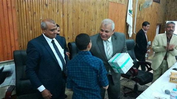محافظ الوادى الجديد