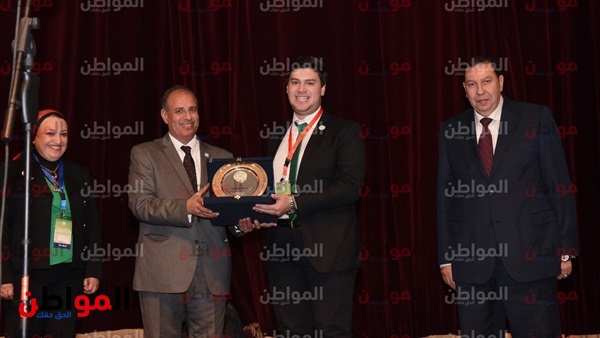 محافظ الاسكندرية