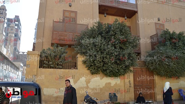 السيدة بخيتة بائعة