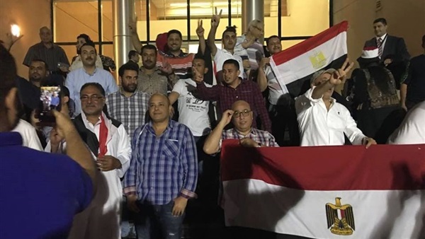 جانب من التوافد
