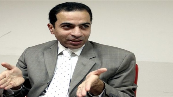 هشام إبراهيم عن الدين