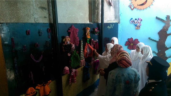 أثناء الزيارة السجن