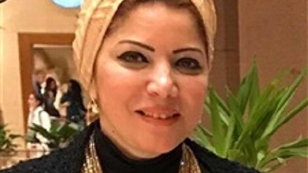 الدكتورة منال العبسي