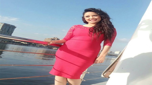 الفنانة الشابة سهر
