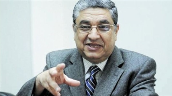 وزير الكهرباء