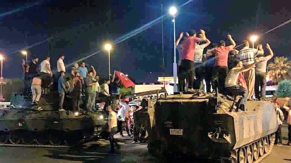 الانقلاب في تركيا