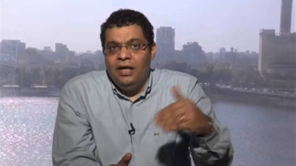 مصطفى اللباد