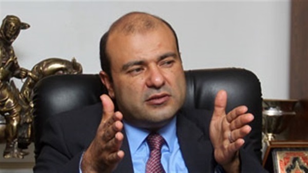 وزير التموين خالد