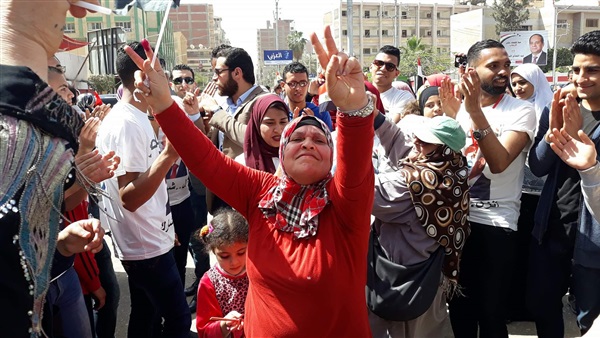 الرقص أمام اللجان