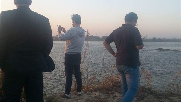 فريق عمل النقطة بتفرق