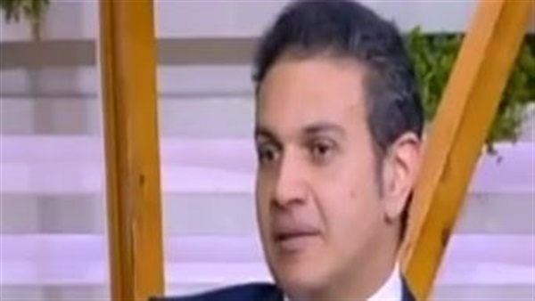 الدكتور حسام تحسين