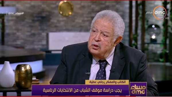 الكاتب رجائي عطية