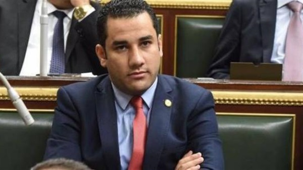 احمد على إبراهيم