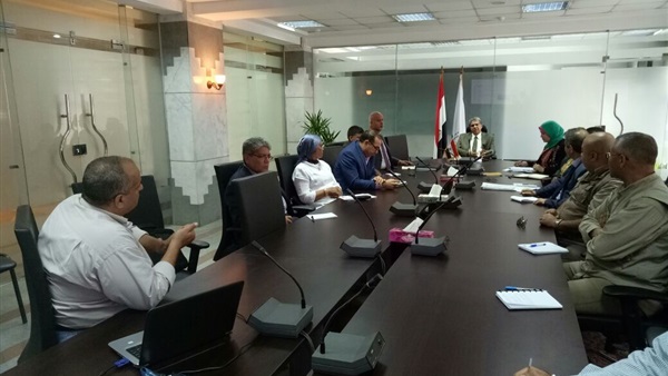 وزير البيئة