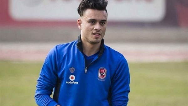 صلاح محسن لاعب الاهلي