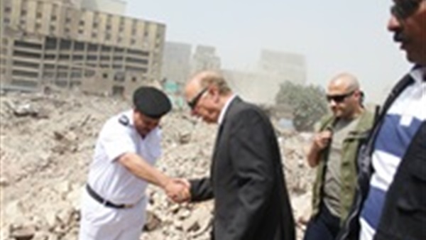 جولة تفقدية لمحافظ