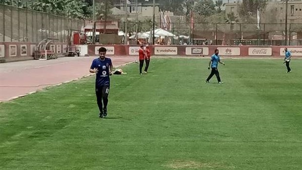 أيمن أشرف