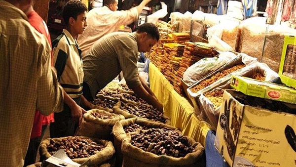 تخفيضات على سلع معرض