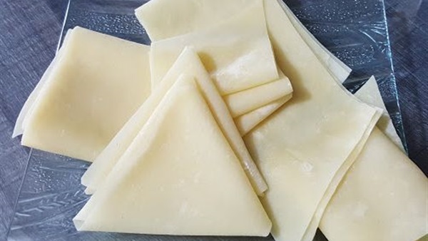 عجينة السمبوسة