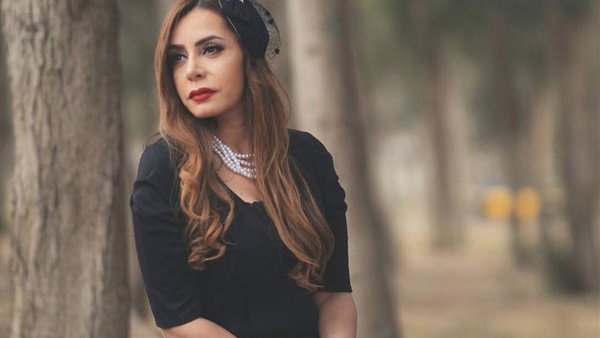الفنانة كاتيا محمود