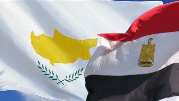 علم مصر وقبرص