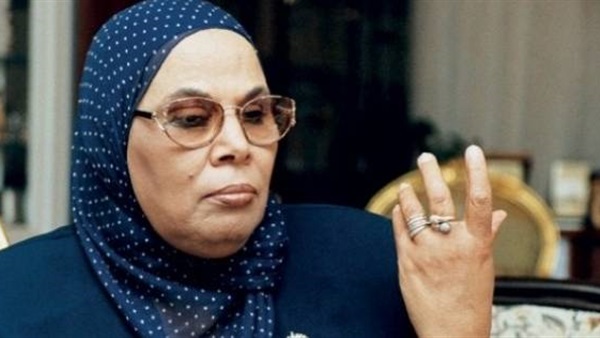 الدكتورة آمنة نصير