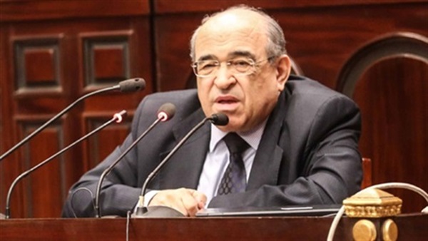مصطفى الفقي