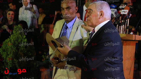جانب من المزاد