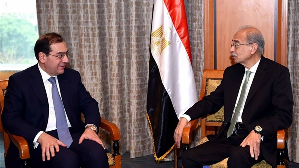 رئيس الوزراء ووزير