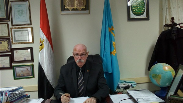 حاتم انور