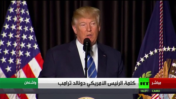 الرئيس الأمريكي دونالد